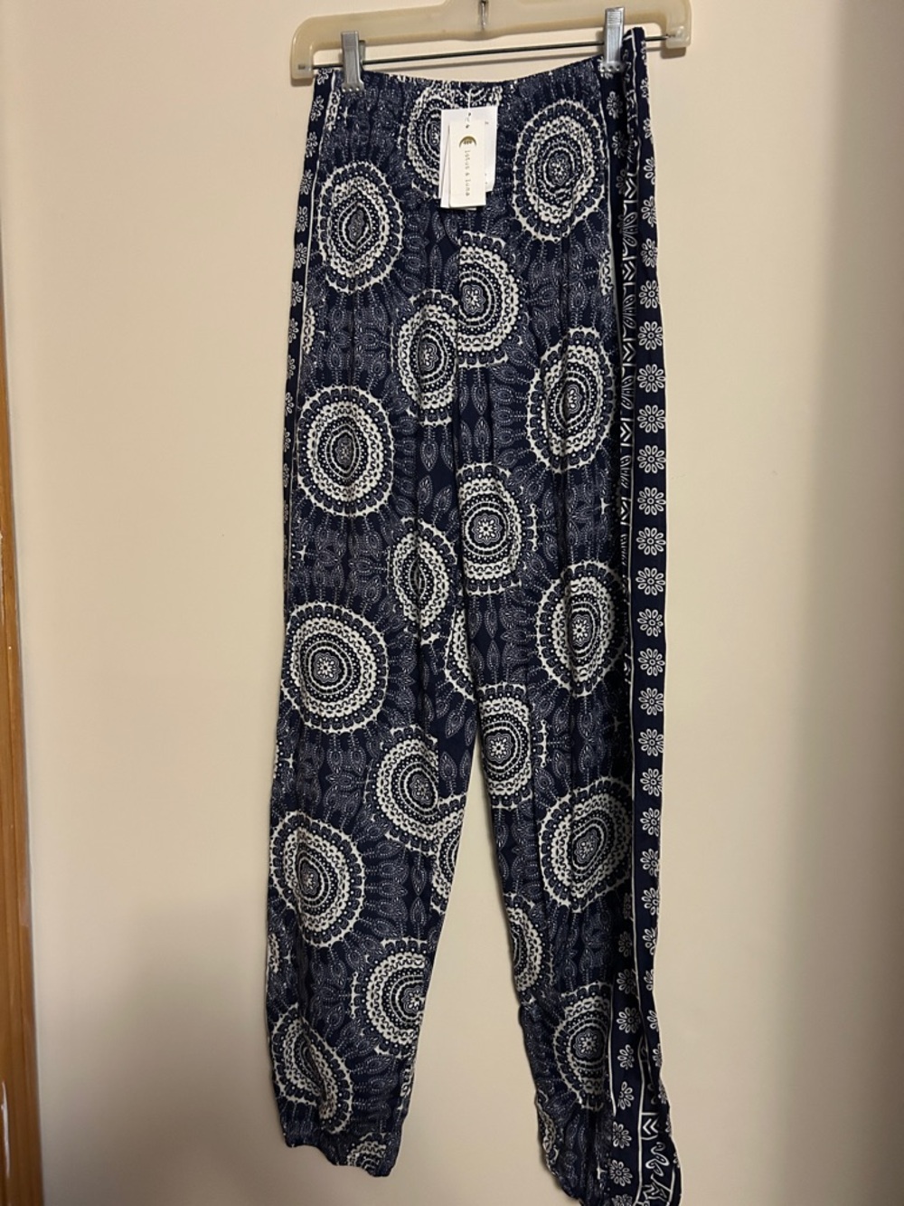 Lotus & Luna baggy fit navy/white elastic waistband  100% rayon pants size S NWT